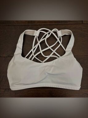 Lululemon bra size 2